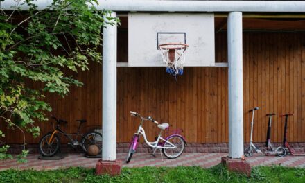 Bicycle Basketball: Shoot Hoops on Two Wheels!